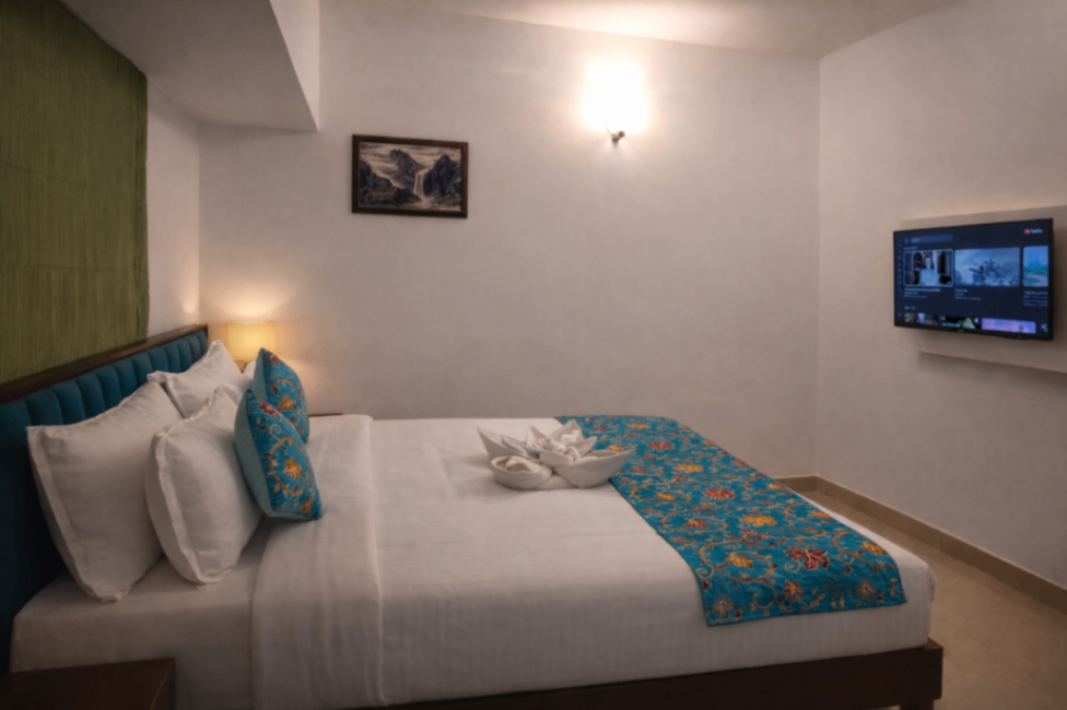 Two Bedroom Deluxe Suite second bedroom